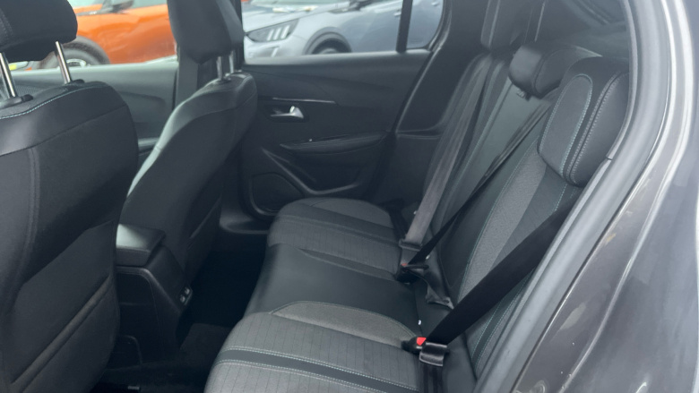 Peugeot 208 1.2 PureTech 100 Allure Premium + 5dr Petrol Hatchback